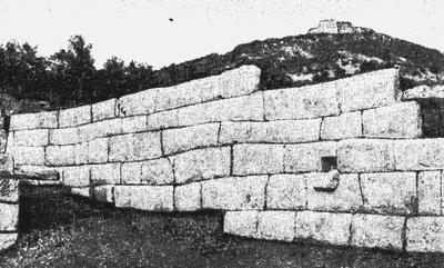Иллирийский город Лис. Остатки городской стены. I в. до н.э.
